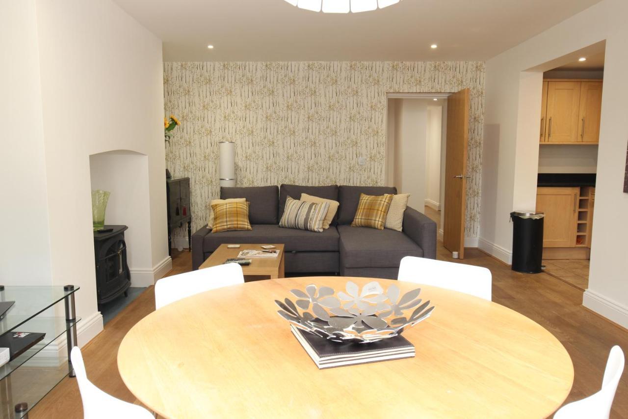 Priory House Apartments Йорк Екстериор снимка
