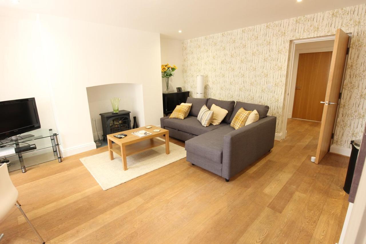 Priory House Apartments Йорк Екстериор снимка