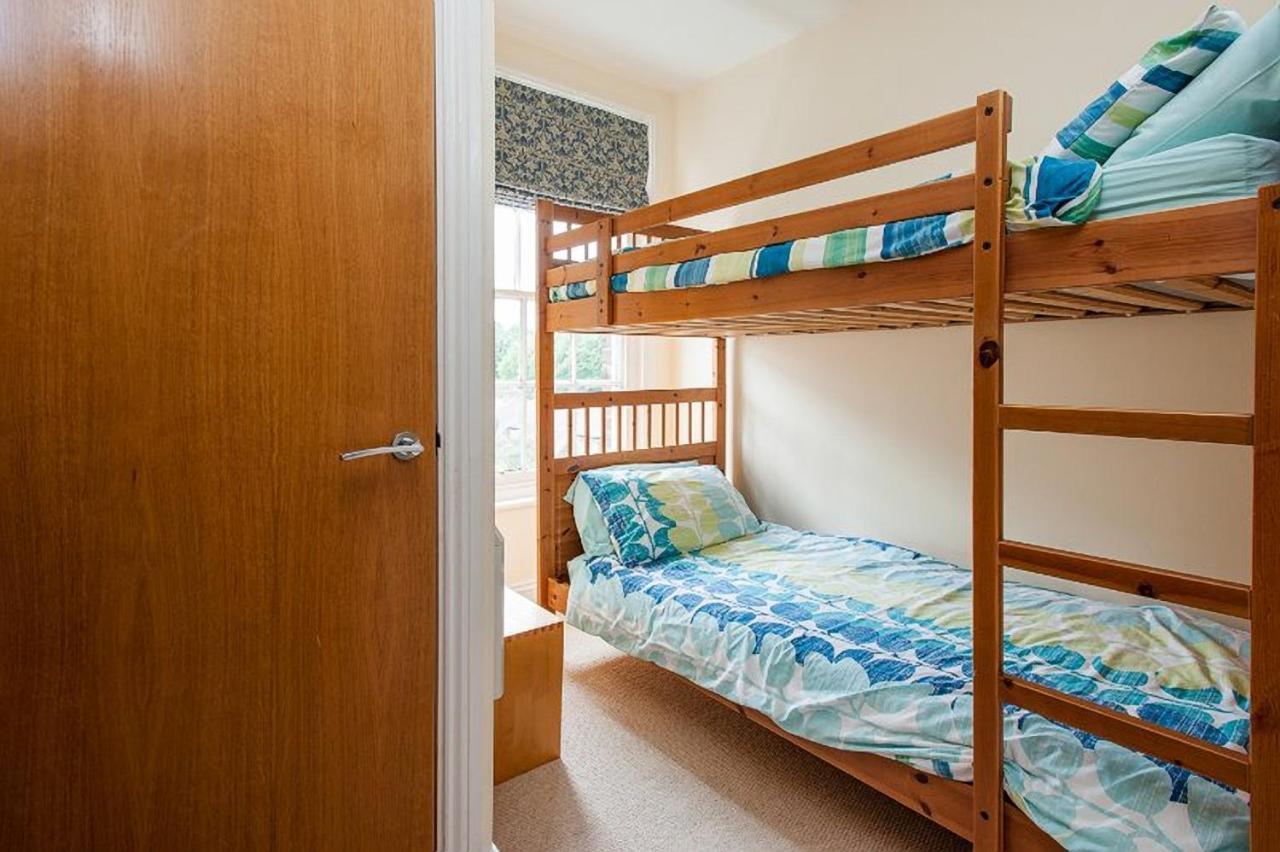 Priory House Apartments Йорк Екстериор снимка