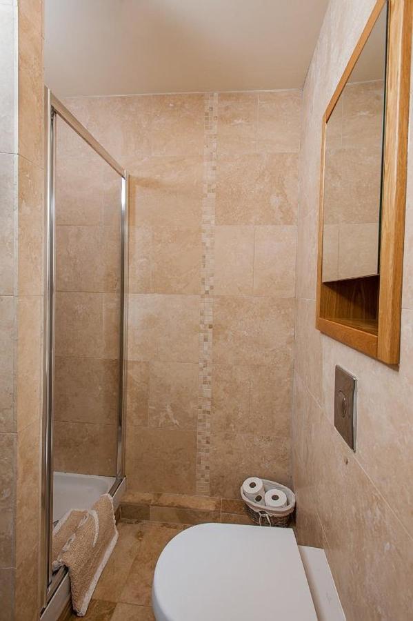 Priory House Apartments Йорк Екстериор снимка